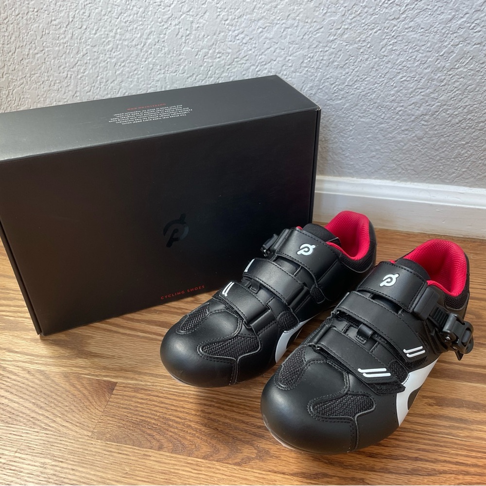 Size 40 Peloton Cycle Shoes